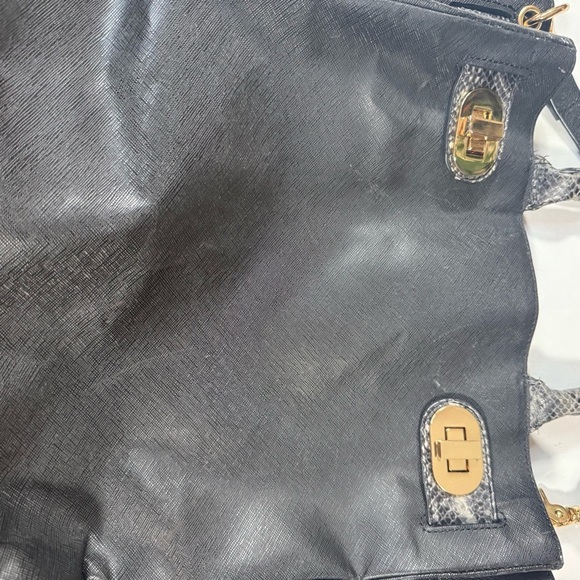 Badgley Mischka Elegant Black Tote - Picture 14 of 16